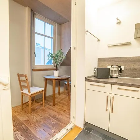 Fullhouse - - M18 - Fahrstuhl - Smarttv - Marktlage Apartment Erfurt
