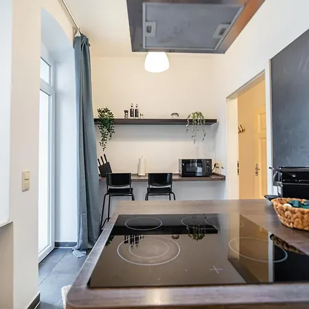 Apartment Fullhouse - - M18 - Fahrstuhl - Smarttv - Marktlage *