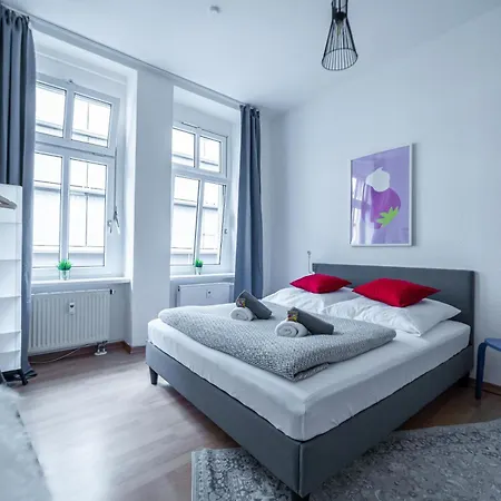 Apartment Fullhouse - - M18 - Fahrstuhl - Smarttv - Marktlage *