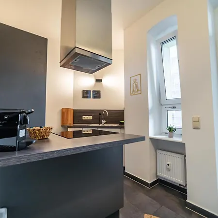 Apartment Fullhouse - - M18 - Fahrstuhl - Smarttv - Marktlage Erfurt