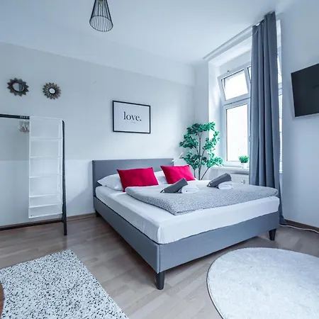 Fullhouse - - M18 - Fahrstuhl - Smarttv - Marktlage Apartment Erfurt