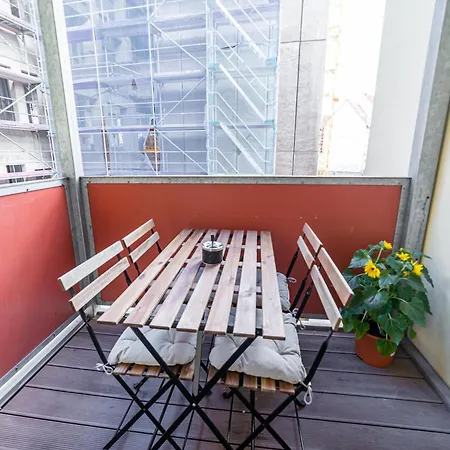 Apartment Fullhouse - - M18 - Fahrstuhl - Smarttv - Marktlage