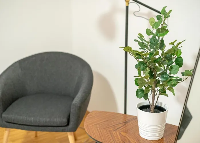 Fullhouse - - M18 - Fahrstuhl - Smarttv - Marktlage Apartment