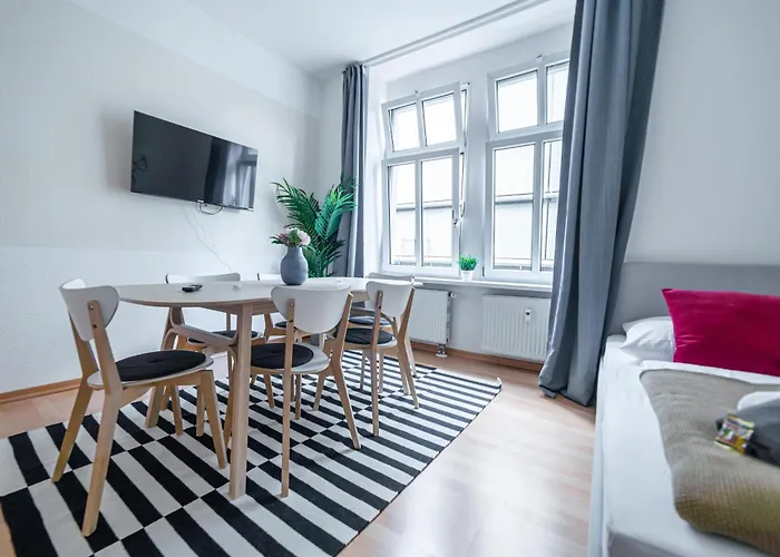 Lejlighed Fullhouse - - M18 - Fahrstuhl - Smarttv - Marktlage *